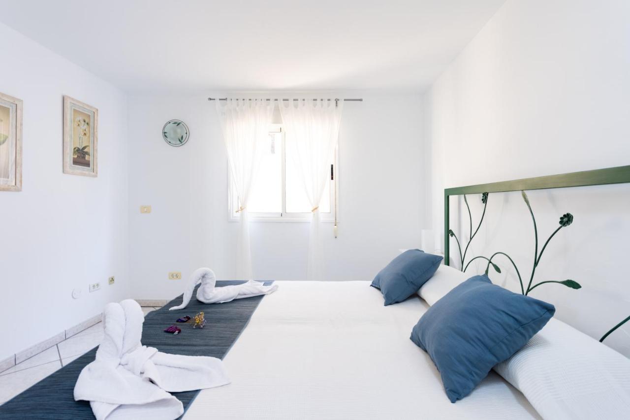 Casa Naranja: Family-Friendly Villa with Heated Pool and BBQ Poris de Abona Exterior photo