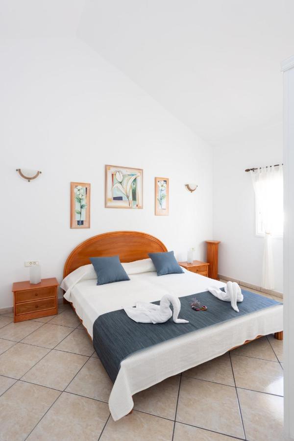 Casa Naranja: Family-Friendly Villa with Heated Pool and BBQ Poris de Abona Exterior photo